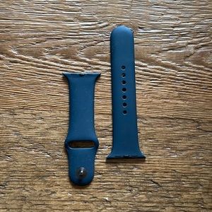 Genuine Apple Sport Watch band; 45 mm S/M navy